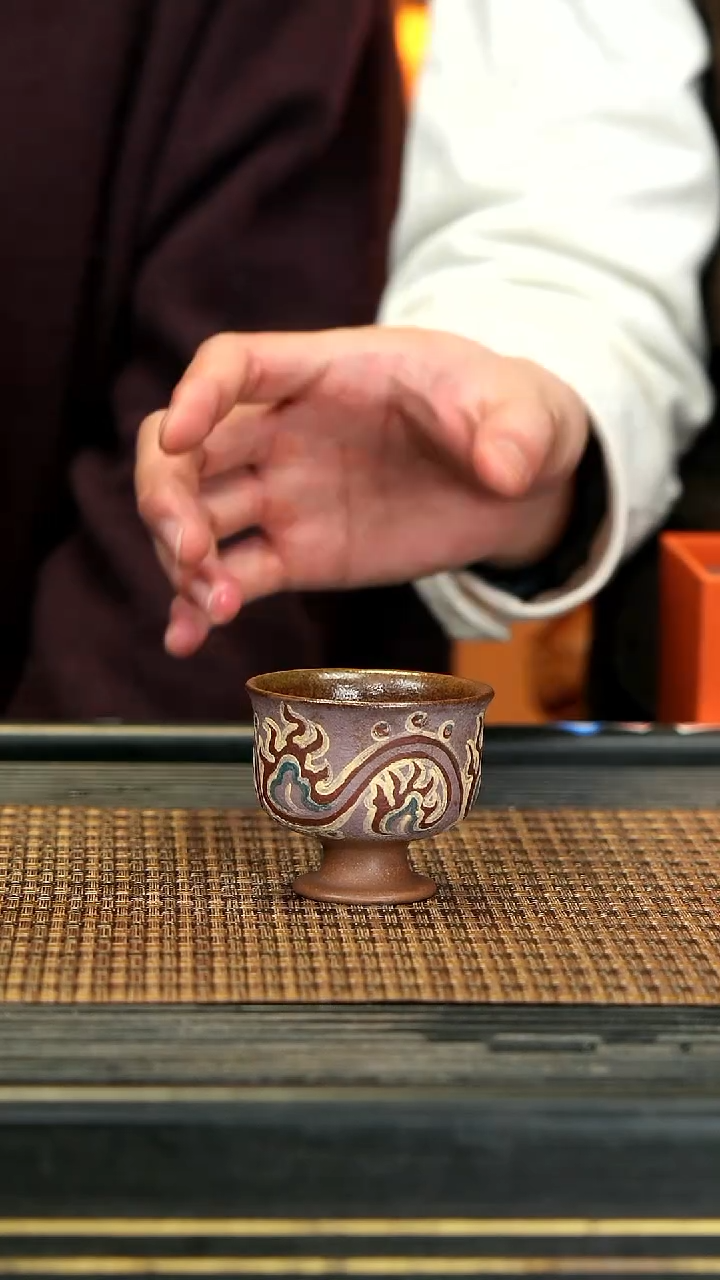 【闪购商品】紫砂茶壶SS65紫气东来 汉紫高足杯