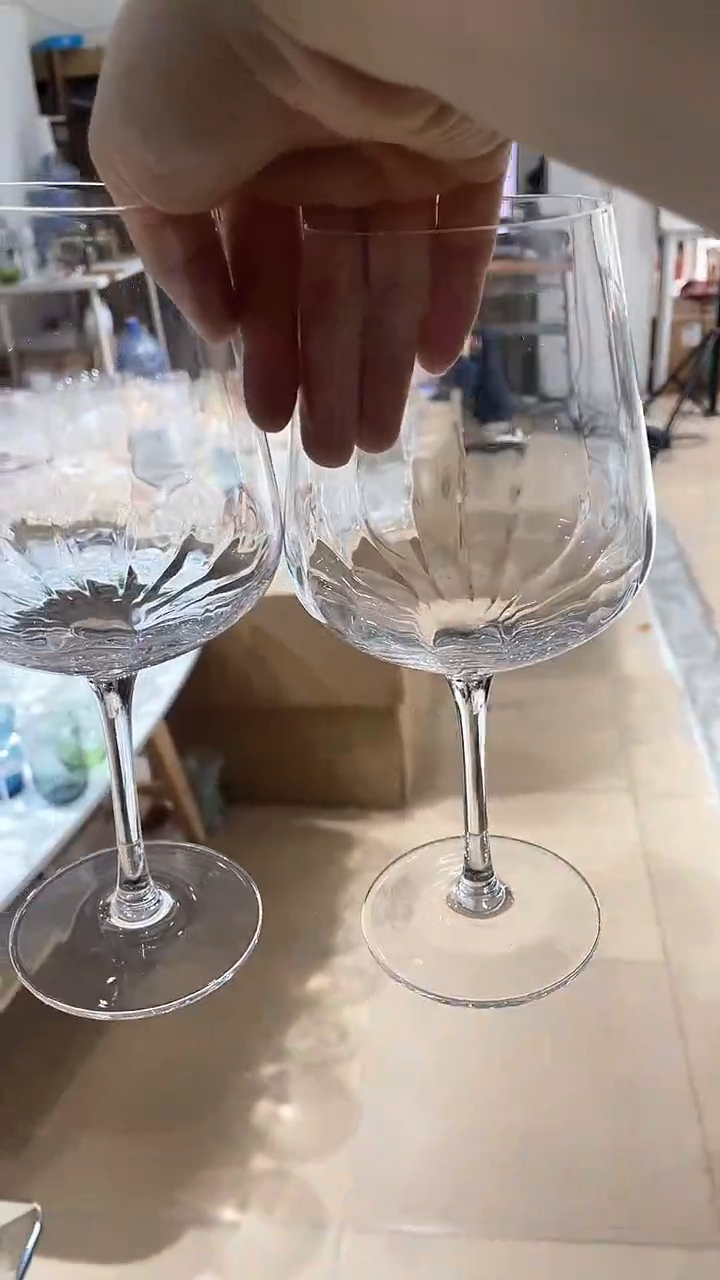 【闪购商品】水晶玻璃22厘米高2只宽楞一体成型红酒杯