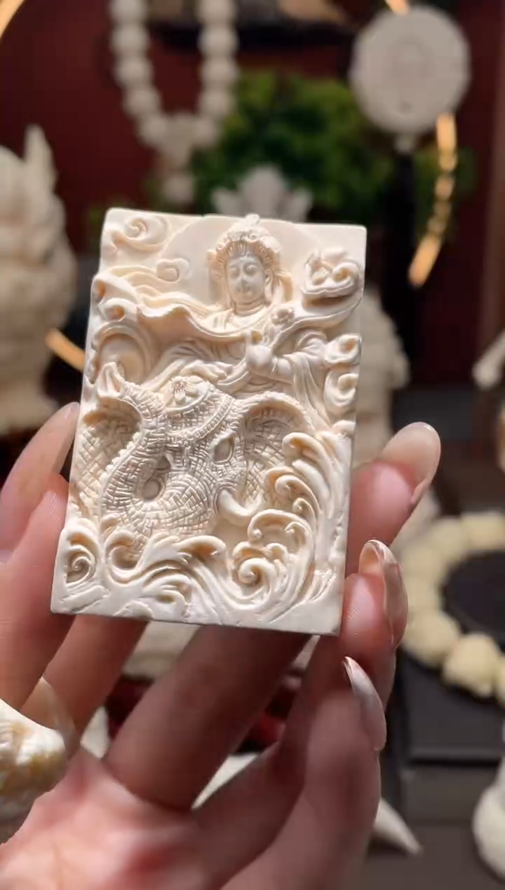 【闪购商品】菩提根/象牙果吊坠【重工版】普贤