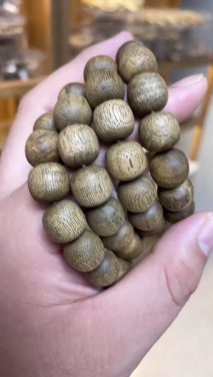 【闪购商品】沉香手串文莱老型单圈1.3多样性发其一