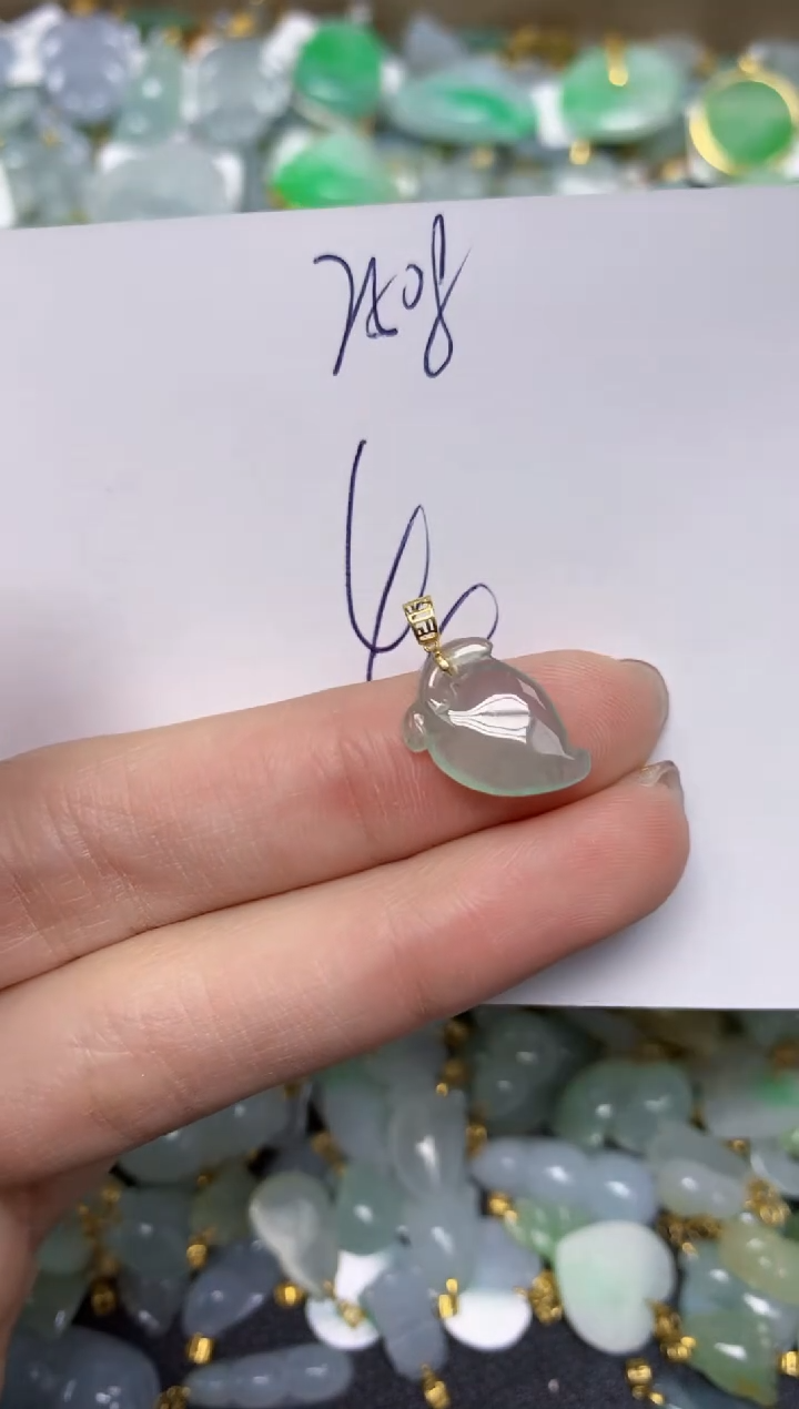 【闪购商品】翡翠颈饰18K金镶嵌天然翡翠A货