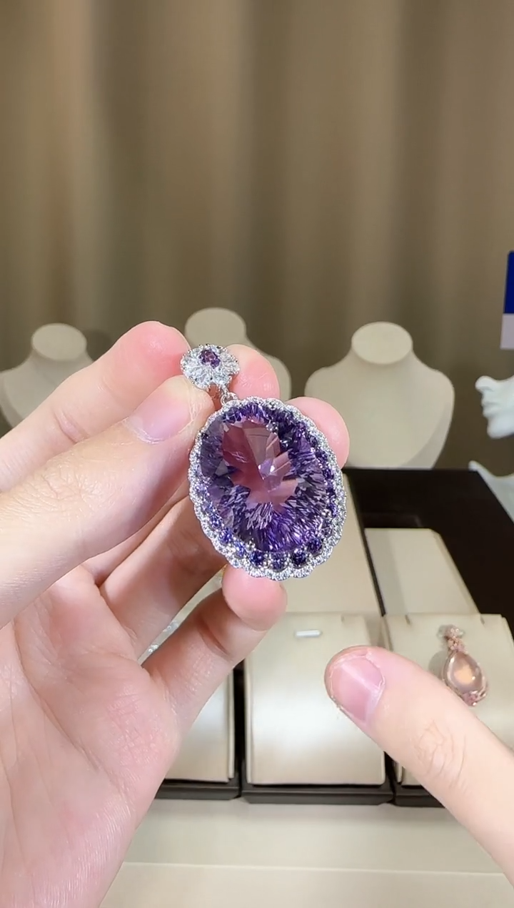 【闪购商品】紫晶颈饰银S925镶嵌16*23mm设计款