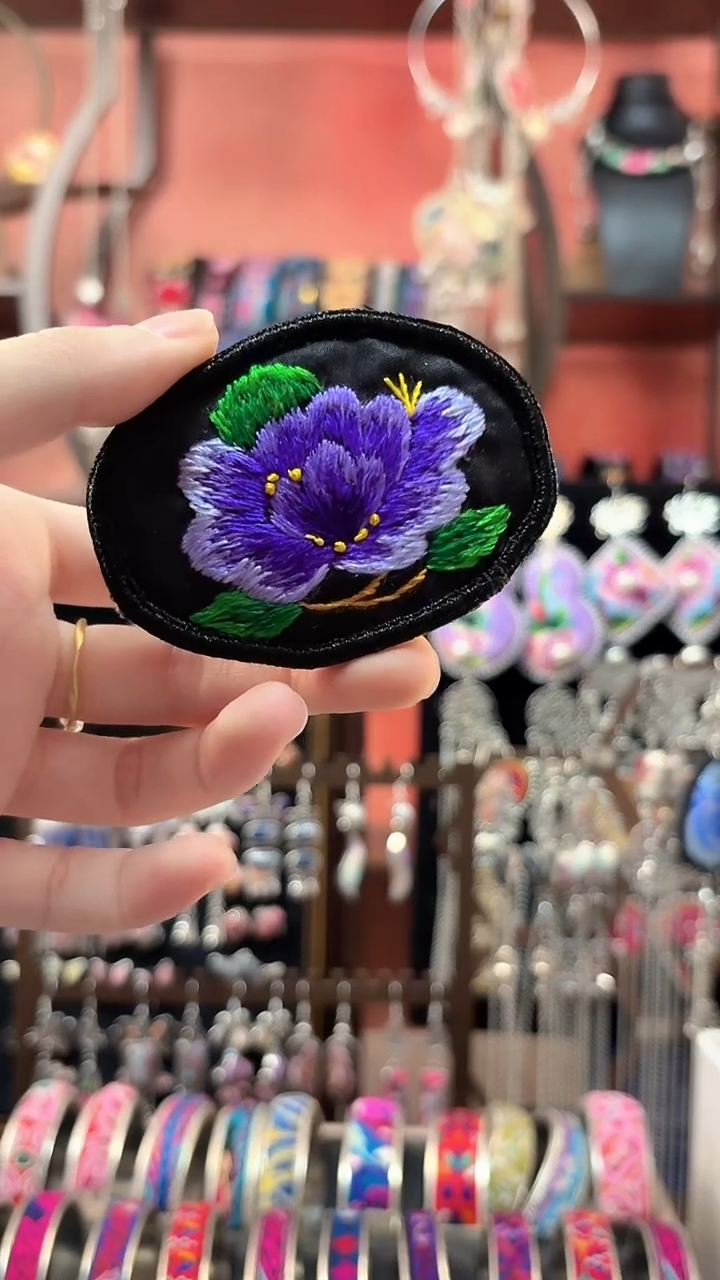 织绣 云织谣民族风精美饰品   141