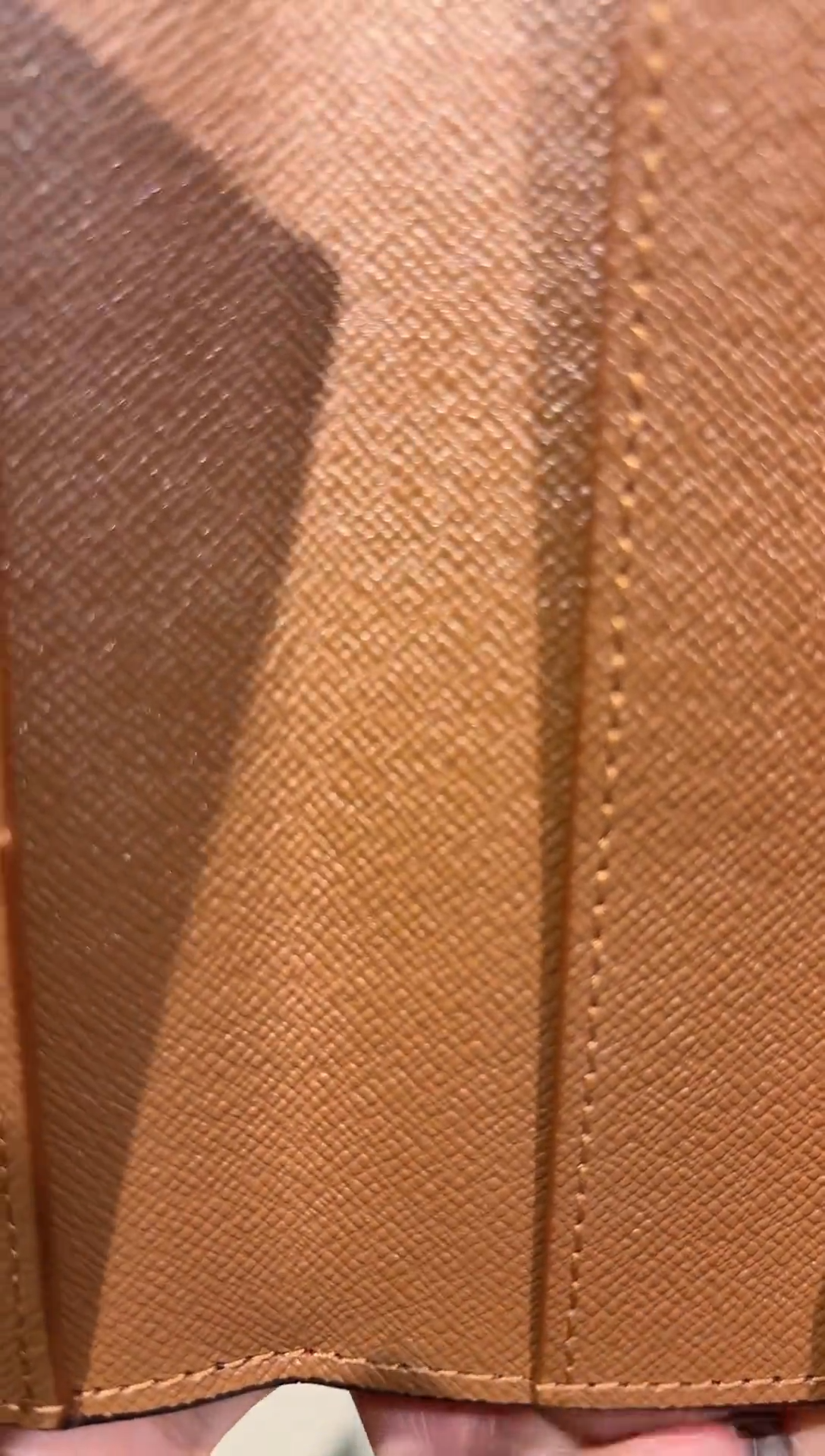 PU箱包按编号下单   H020