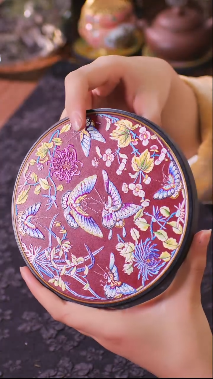 壹藏贰宝花花蝴蝶图案大垫子一片