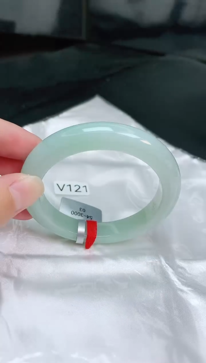 翡翠未镶嵌手镯缅甸天然A货翡翠手镯