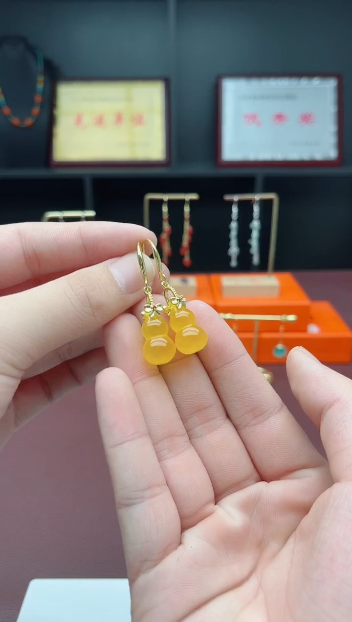 未镶嵌耳饰玛瑙/玉髓333