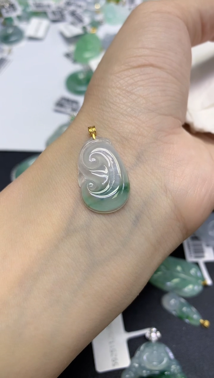 颈饰18K金镶嵌翡翠天然缅甸翡翠A货百元以上9元证书费自理