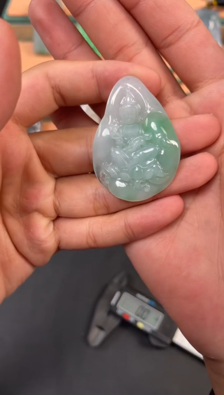 【闪购商品】翡翠吊坠(不含链)未镶嵌翡翠吊坠YP-225