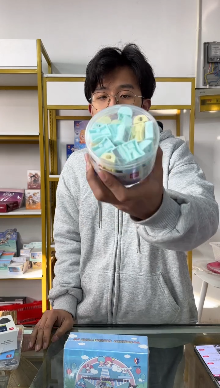 得力0531卷笔刀(48个/桶)(混)