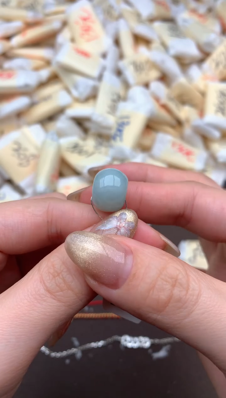 【闪购商品】翡翠挂件未镶嵌    一