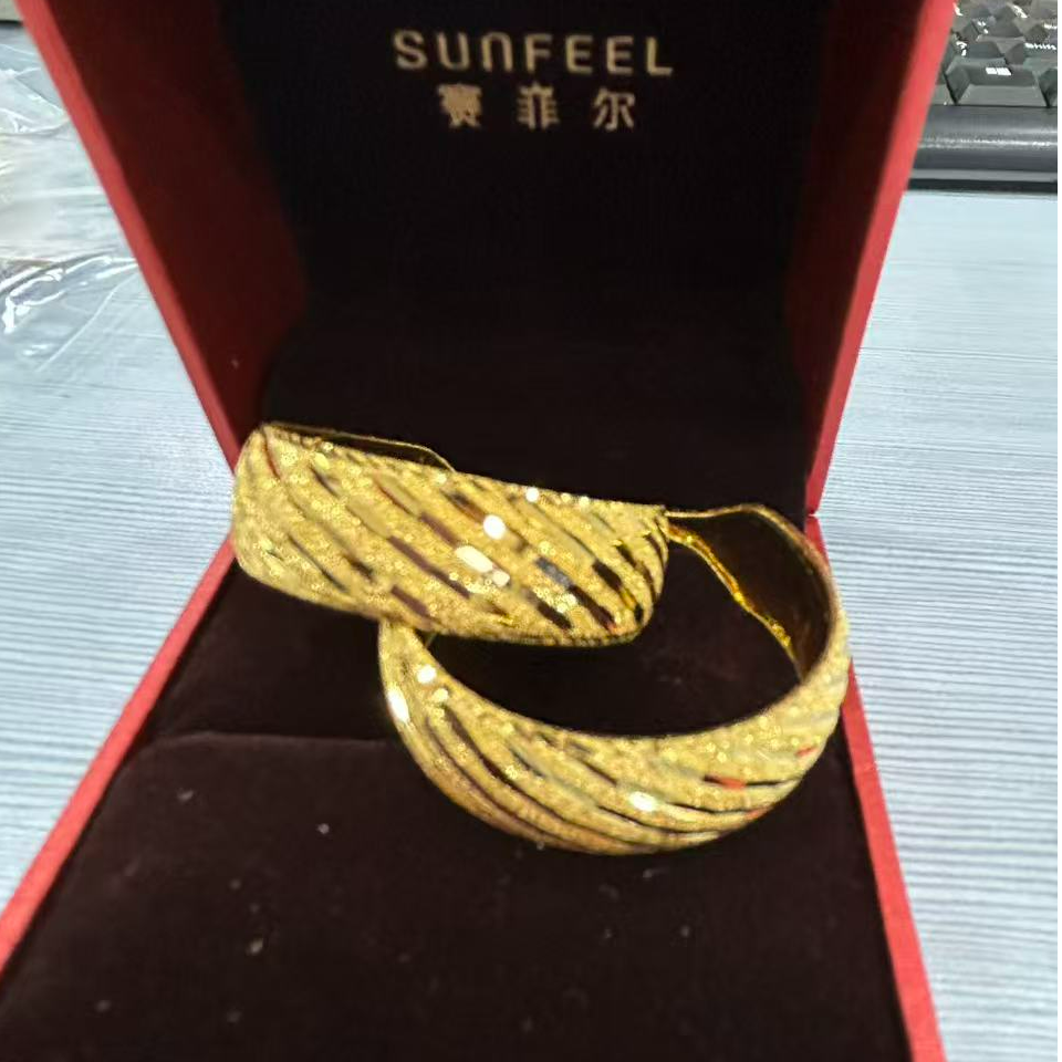 SUNFEEL/赛菲尔【一店】足金999.9 时尚车花耳环HR050080-2