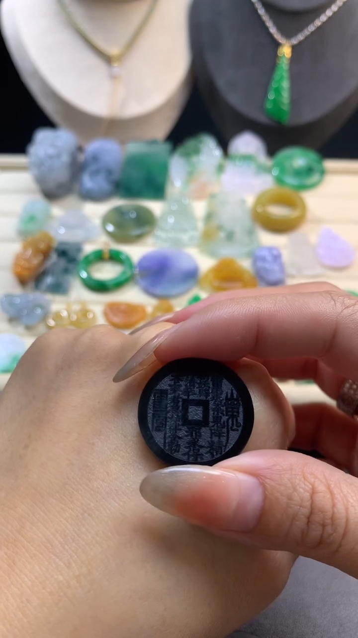 【闪购商品】定制翡翠未镶嵌翡翠