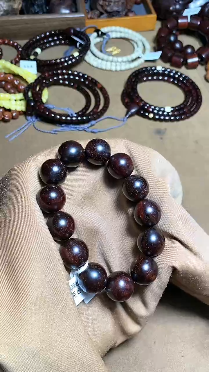 【闪购商品】檀香紫檀（小叶紫檀）1.8 金星