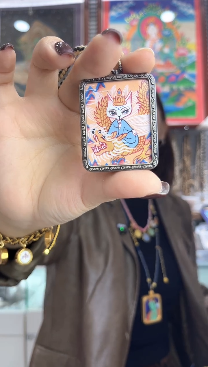 吊坠九尾狐 纯手绘唐卡（非质量问题 不退不换 ）