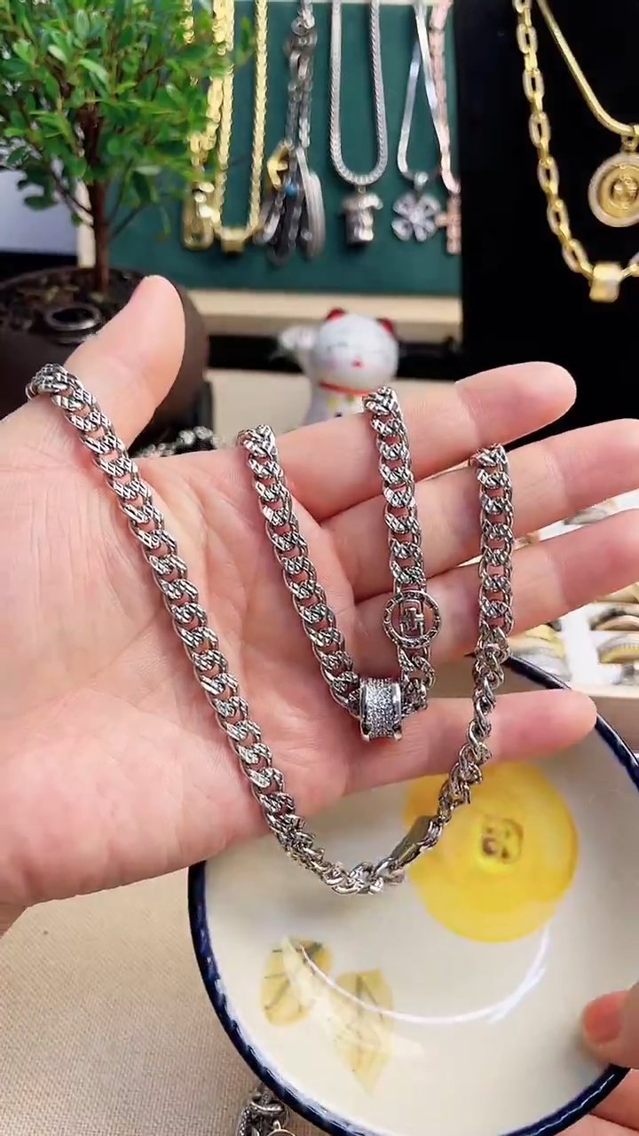 瓷片青****训aaaaaaaaaaaaaaaaaaa