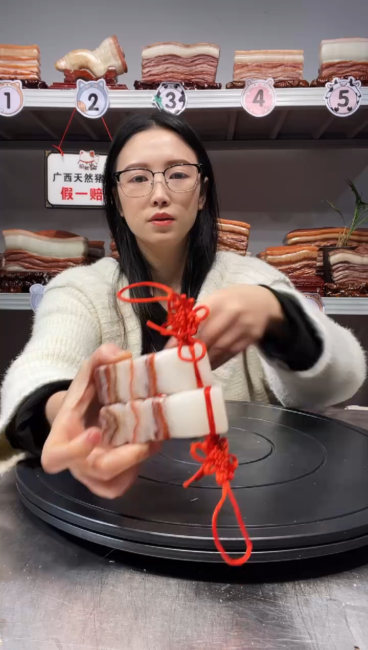 【闪购商品】天然石材柳州猪肉石