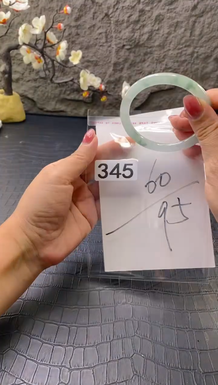 无非金属（按圈口价格加购）手镯