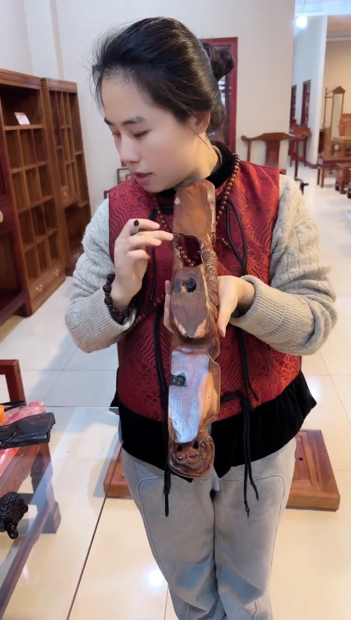 【闪购商品】大红酸枝随行底座（A05）