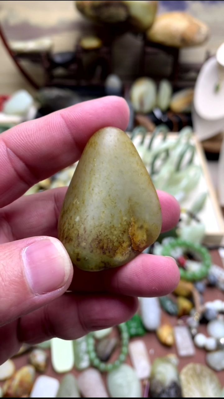 【闪购商品】和田玉颈饰未镶嵌秋梨皮