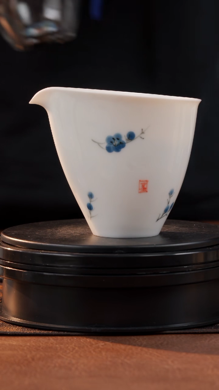 茶具蓝梅花水滴公道杯@@DRT-002