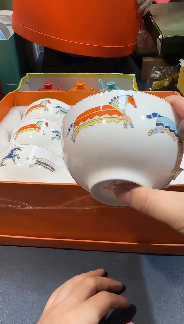 【闪购商品】碗B854全场正品，京东包邮
