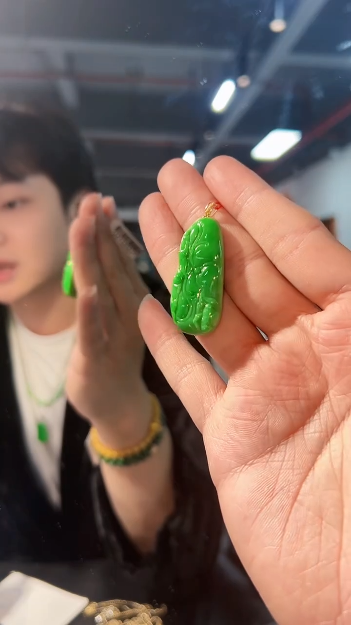 【闪购商品】翡翠颈饰18K金镶嵌缅料A货/支持复检/一件