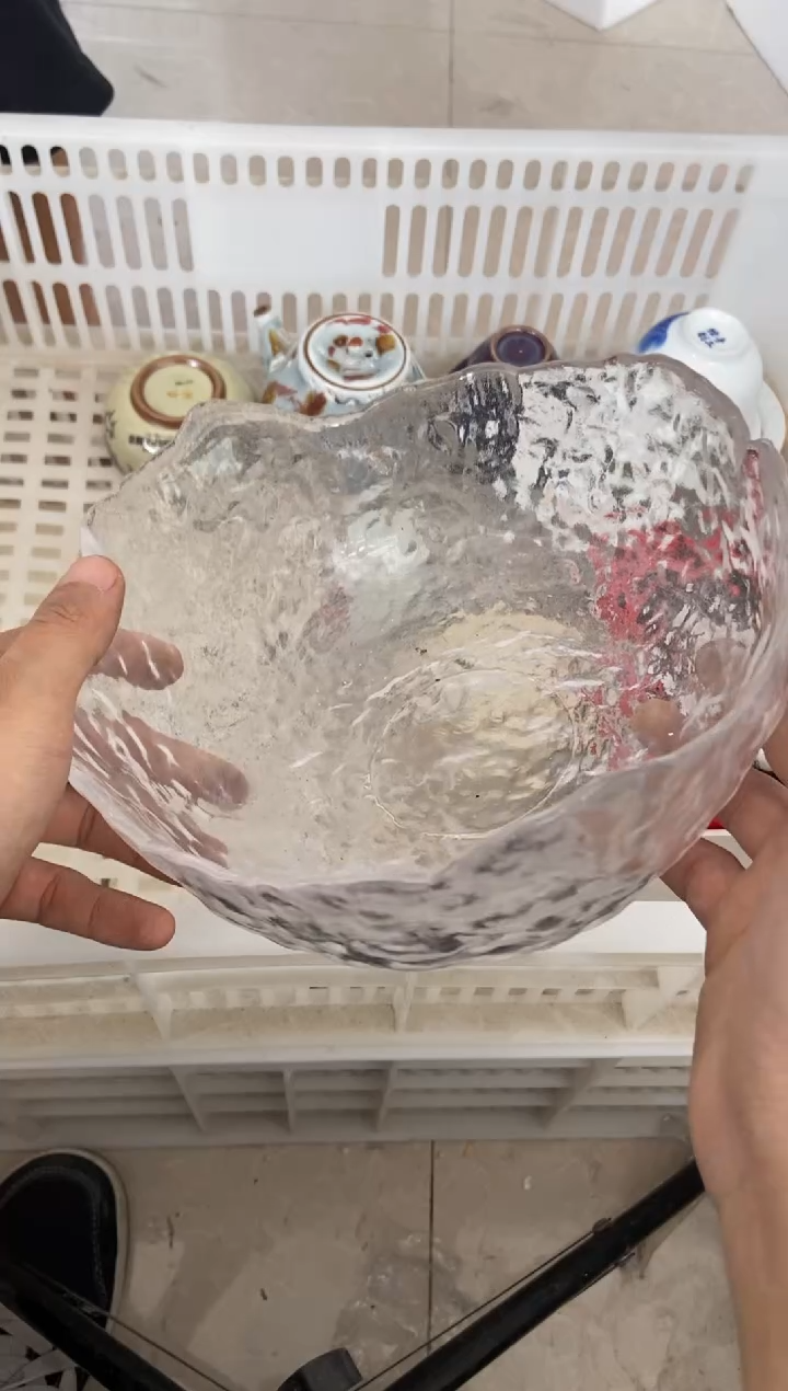 无运费险有瑕疵的摄影的产品有使用过的痕迹有点脏介意勿拍