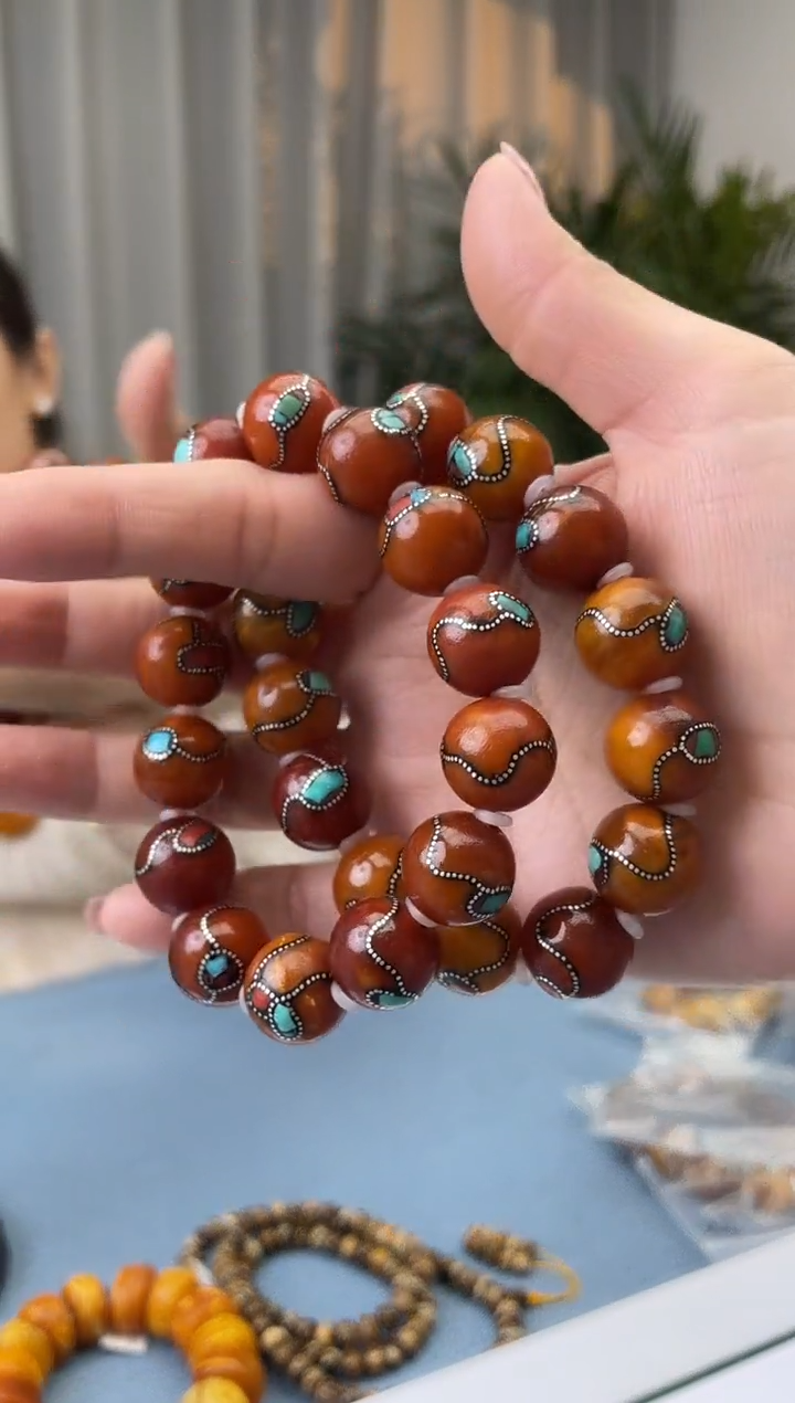 【闪购商品】蜜蜡珠宝奇石未镶嵌假一罚十，多样性发一件031.15