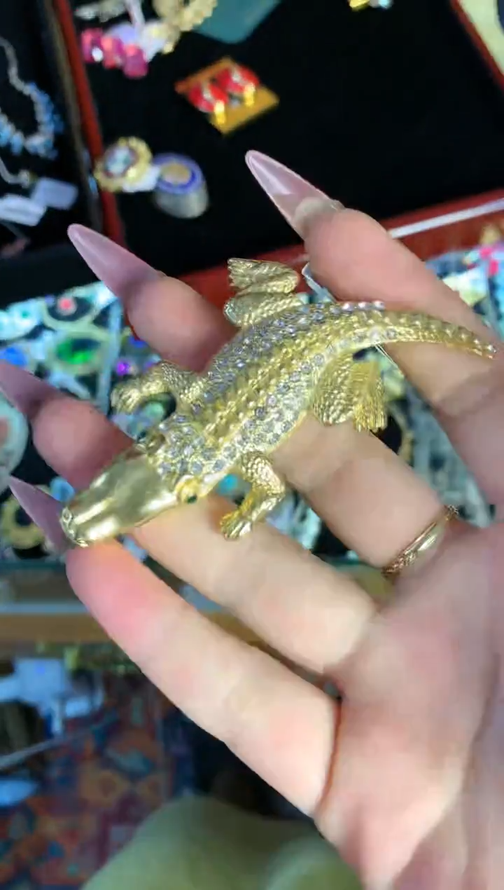 【闪购商品】瓷片楚楚中古珠宝甄选不退换