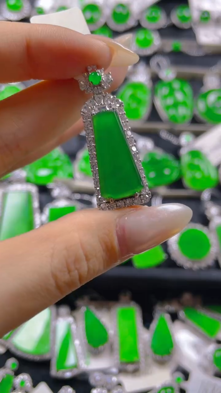 颈饰银S925镶嵌翡翠11