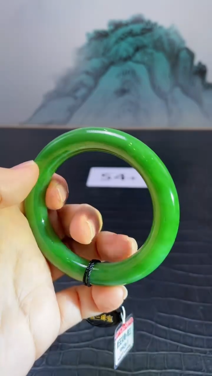 未镶嵌手镯和田玉（碧玉）椰*?54+