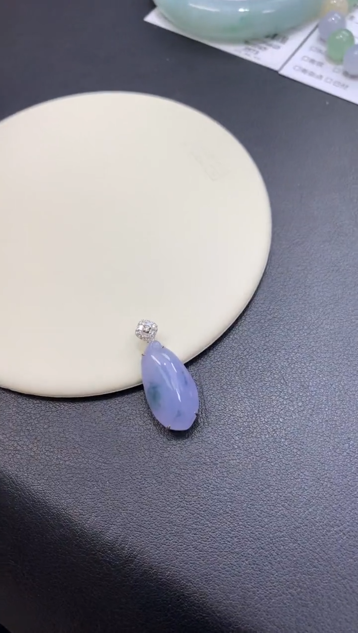 18K金镶嵌定制翡翠48小时鉴赏期 退货不扣服务费