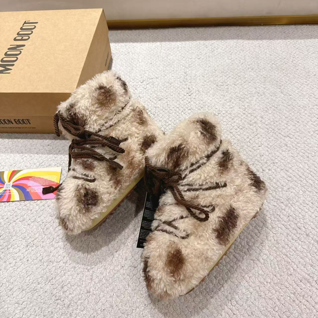 2025新款丑萌毛毛经典雪地靴月亮靴内增高防滑保暖滑雪旅游防水