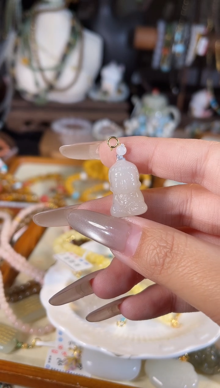 【闪购商品】和田玉吊坠(不含链)未镶嵌多样性发货其一