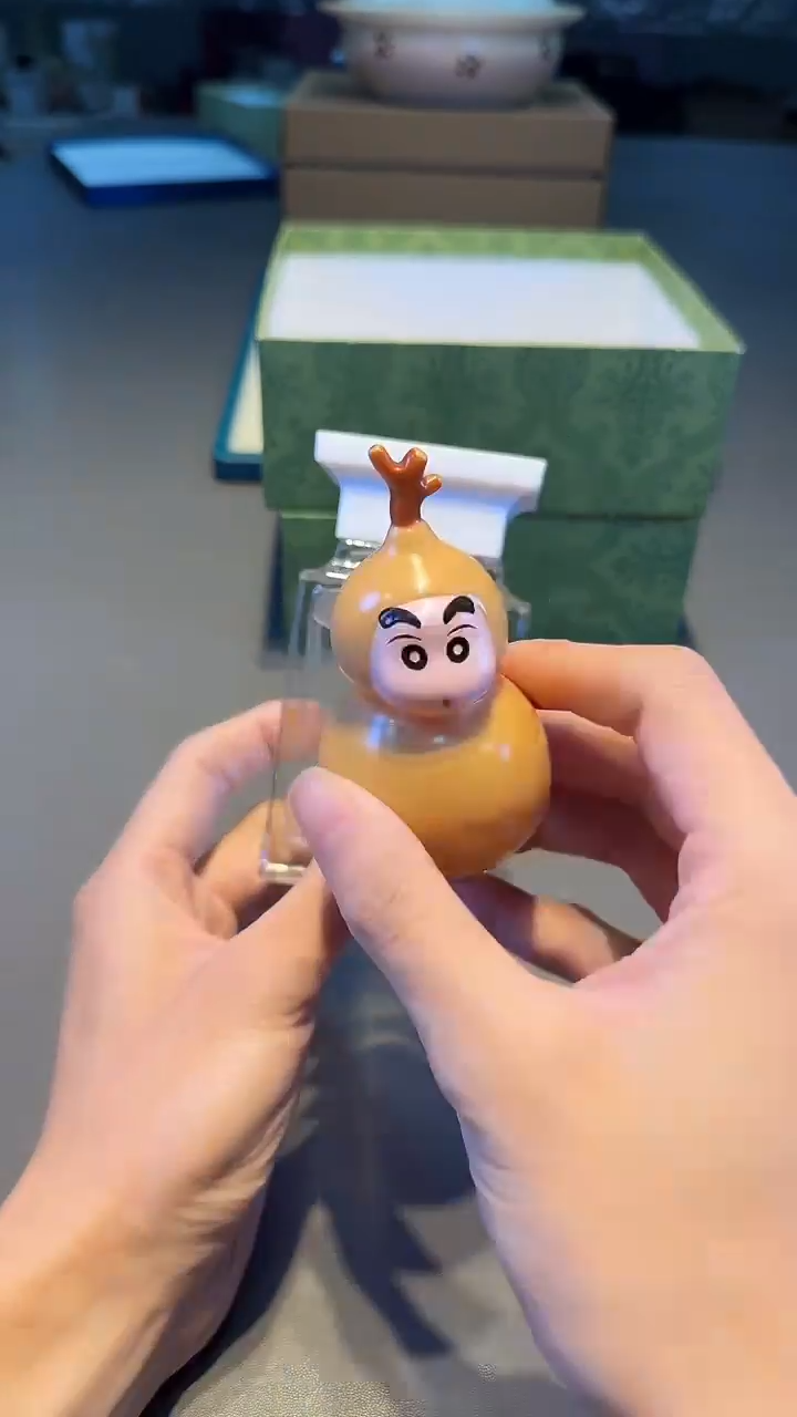 白麝香 小新全球仓小新全球仓小新全球仓