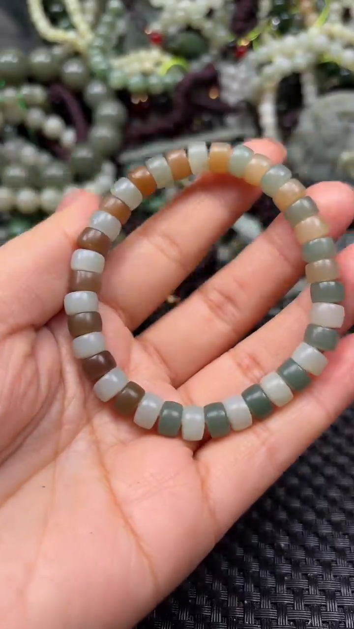 【闪购商品】和田玉颈饰未镶嵌.