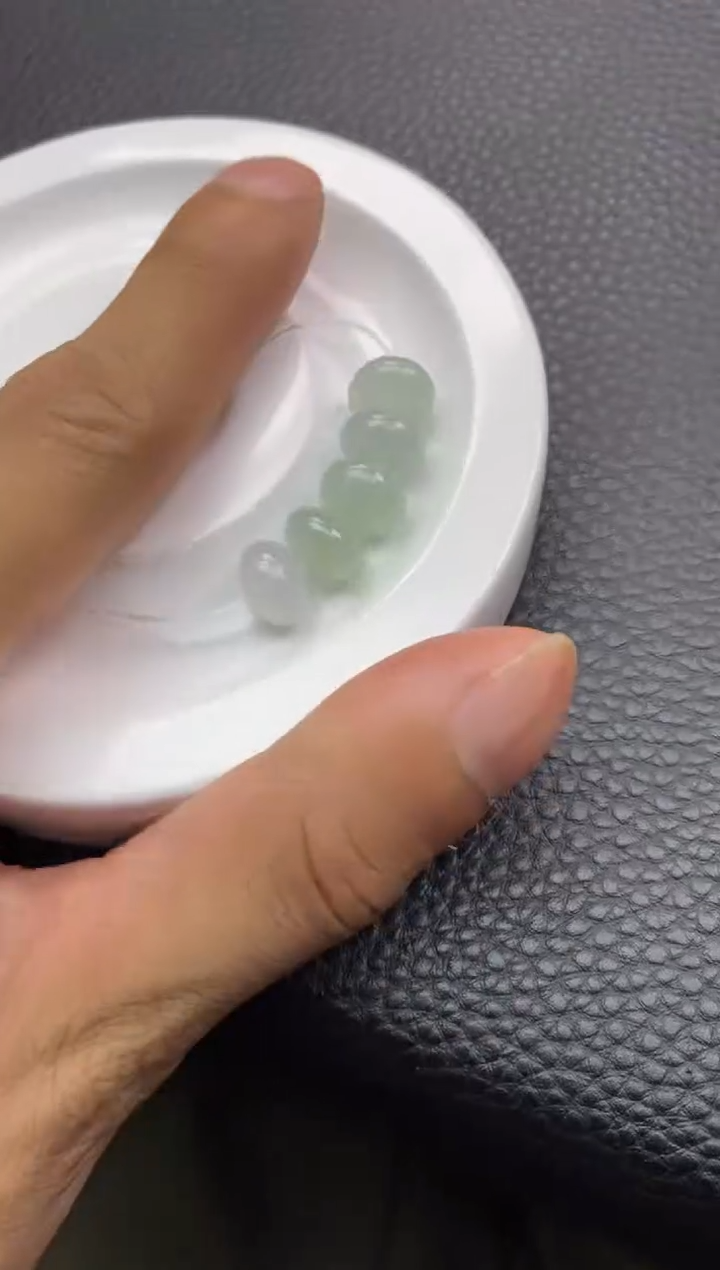 翡翠散珠23天然A货翡翠散珠卡9+