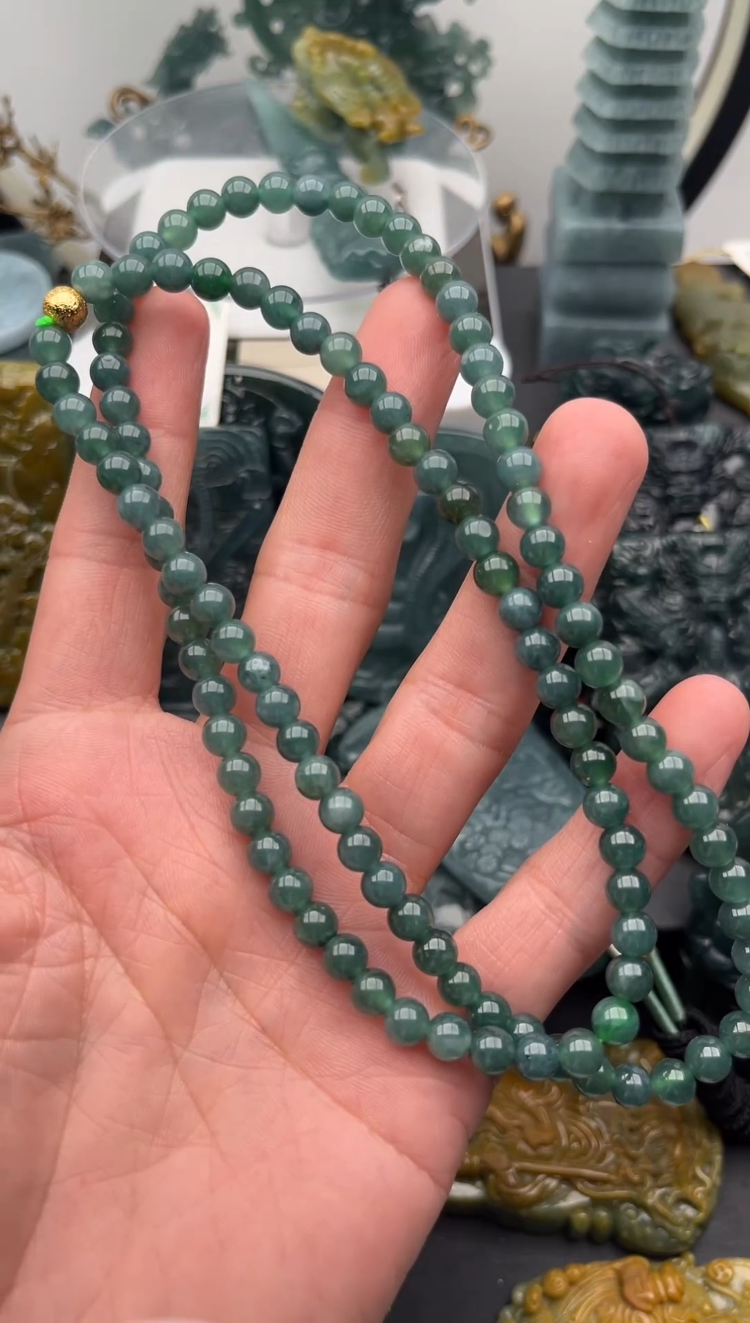 颈饰未镶嵌翡翠珠串