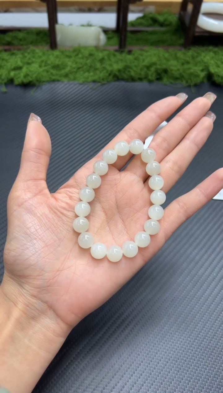 未镶嵌手串和田玉黑山微色差卡10