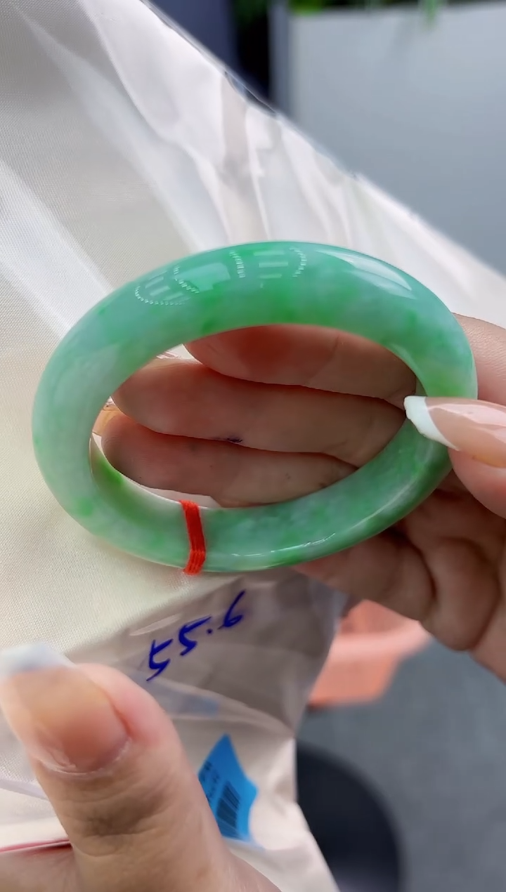 【闪购商品】翡翠手镯未镶嵌翡翠手镯