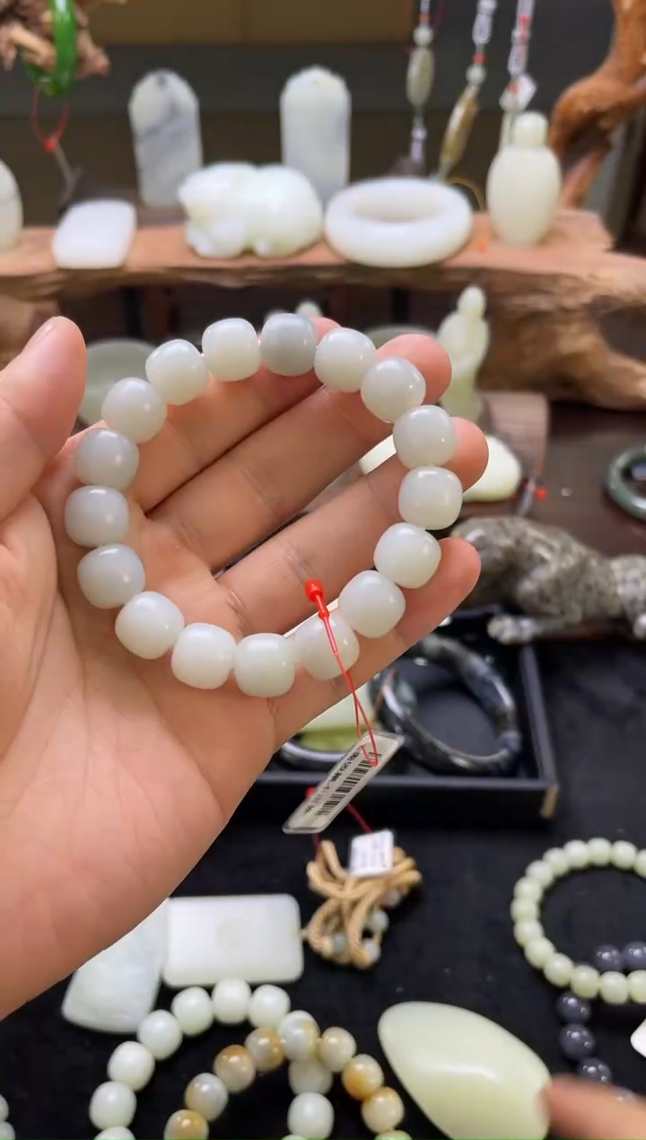 【闪购商品】和田玉手串未镶嵌卡12新疆米达青花 老型 9002376