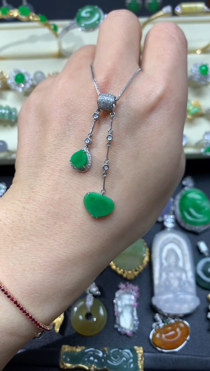 【闪购商品】翡翠颈饰18K金镶嵌套链