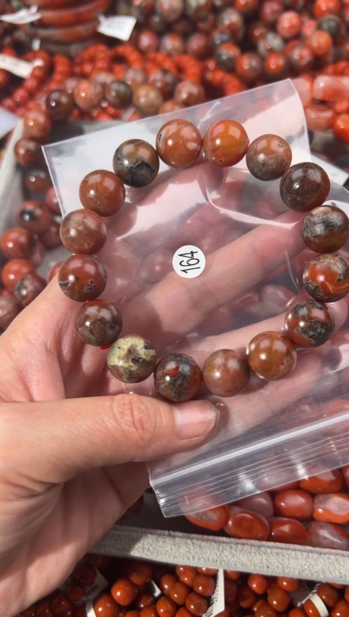 南红玛瑙手串未镶嵌14+