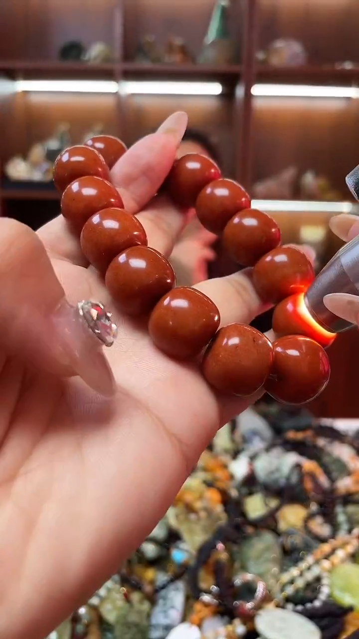 未镶嵌蛇纹石玉手串  +18