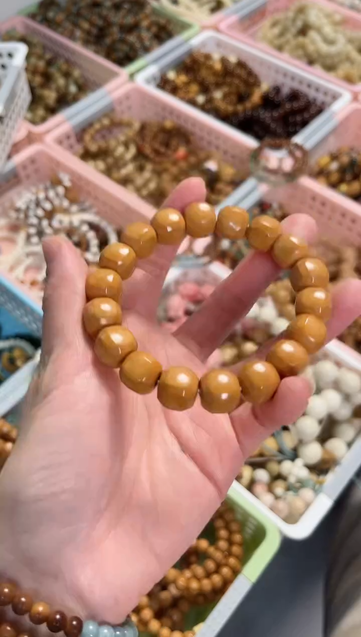 【闪购商品】菩提根/象牙果手串猴头六方 全品