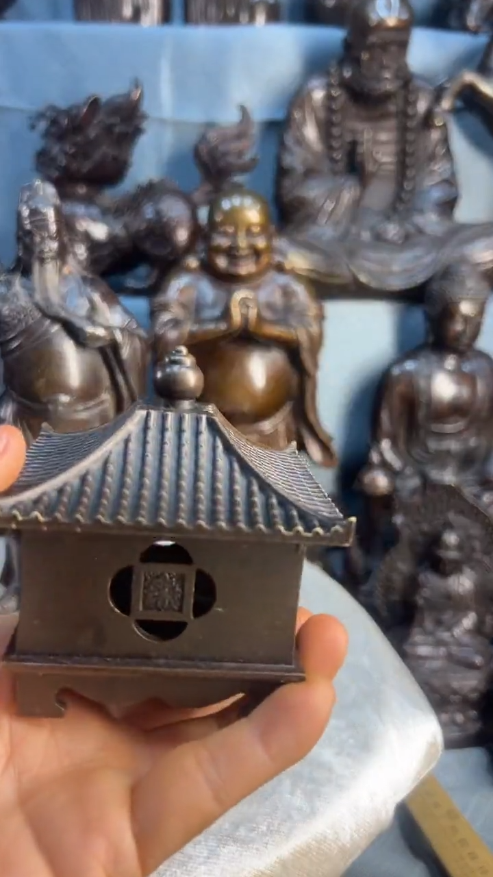 【闪购商品】1案台摆件  物品摆件