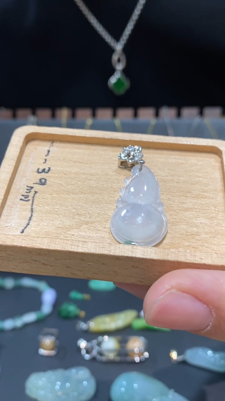 吊坠(不含链)银S925镶嵌翡翠葫芦