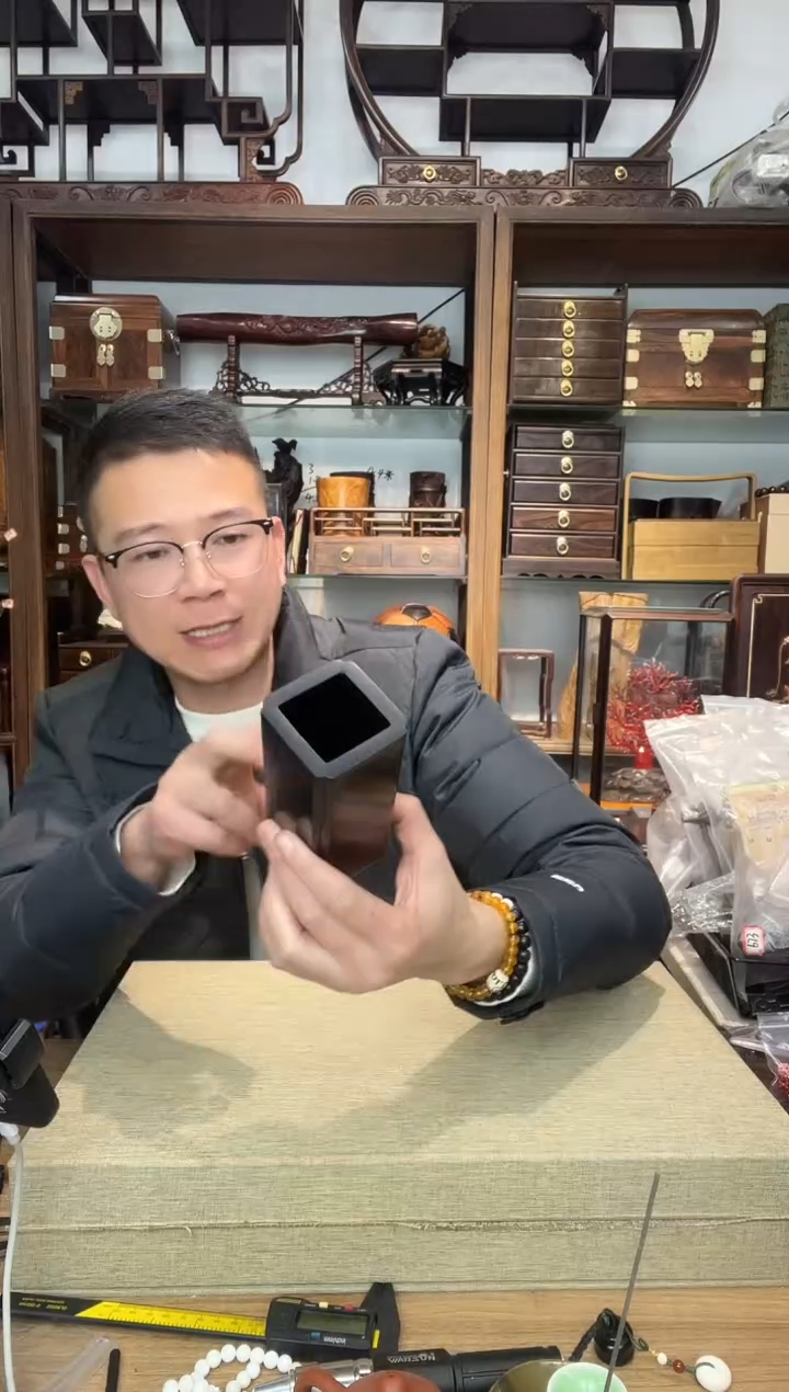 乌木类书架235紫光檀掐丝正方笔筒  库存