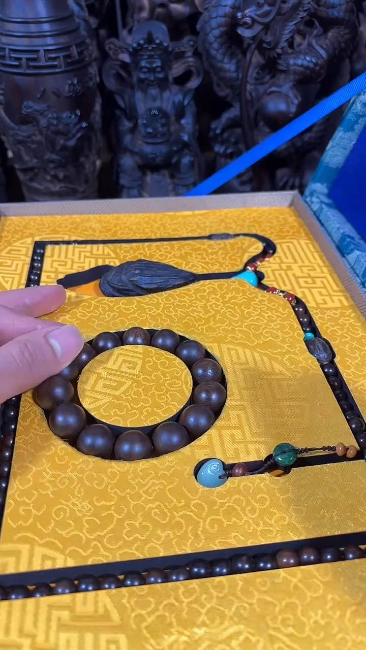 【闪购商品】织绣如图所示闪购链接